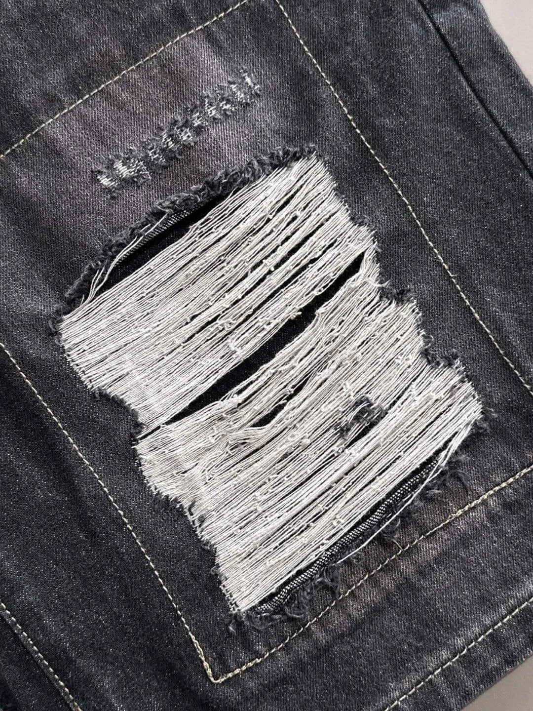 Frayed Patch Ripped Denim Shorts