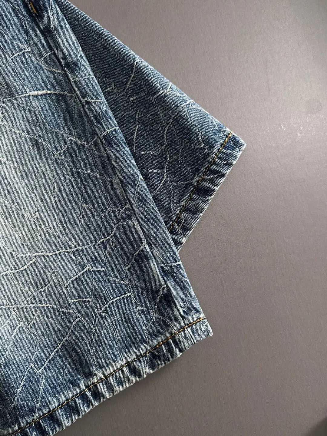 Cracked Texture Washed Denim Shorts