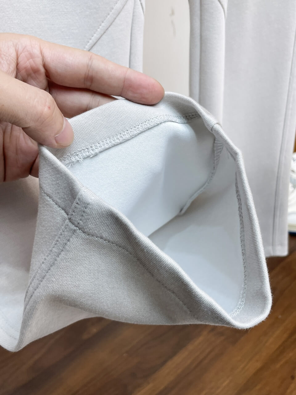 Triangle Badge Multi‑Pocket Cargo Pants