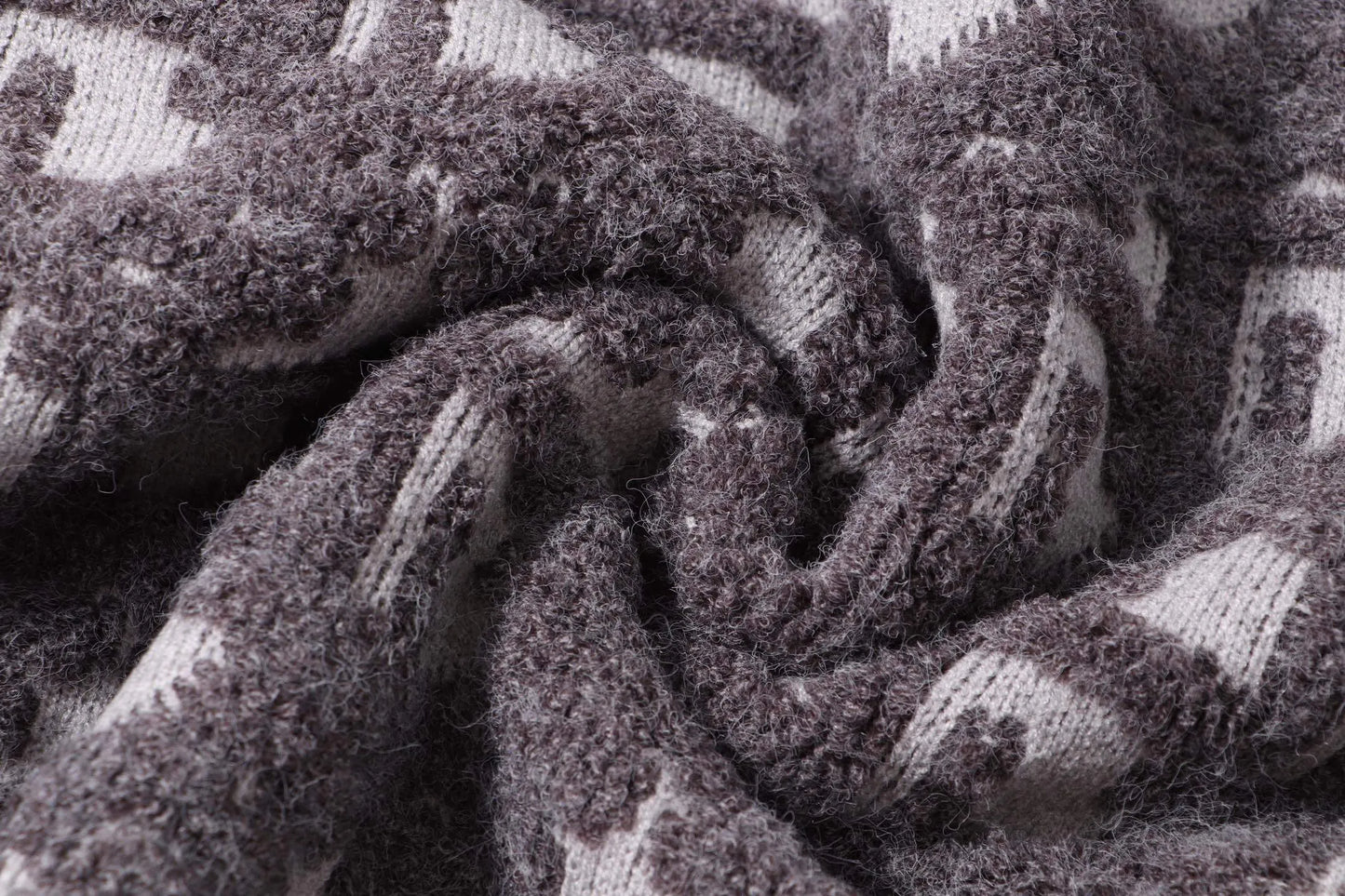 Detachable‑Zip Pattern Knit Sweater