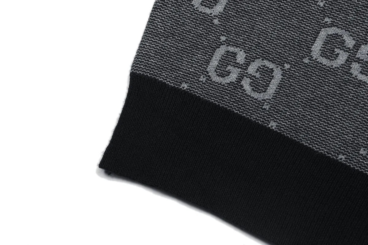 Jacquard Crew Neck Knit Sweater
