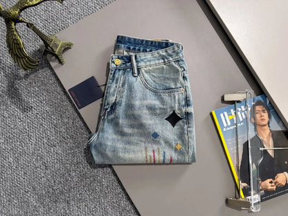 Abstract Embroidery Distressed Denim Shorts