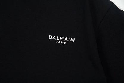 Minimalist Letter Print T-shirt