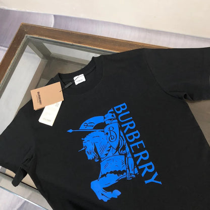 Horse Vertical Print T‑Shirt