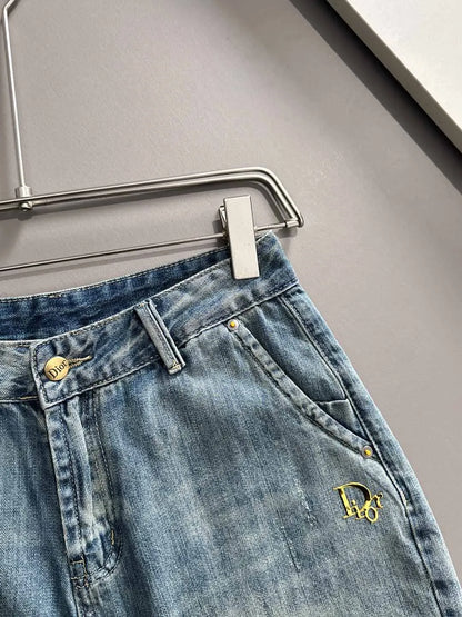 Embroidery Washed Denim Shorts