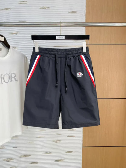 Side Stripe Badge Casual Shorts