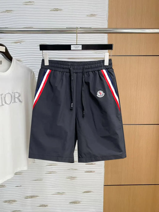 Side Stripe Badge Casual Shorts