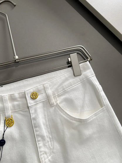 Classic Label Slim Straight Jeans