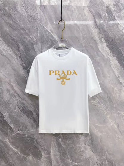 Gold Badge Print Short‑Sleeve T‑Shirt