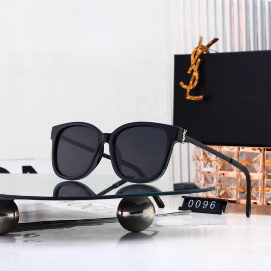 Square Full Rim Eyewear Sunglasses