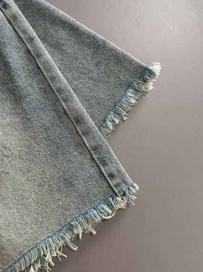 Frayed Hem Vintage Denim Shorts