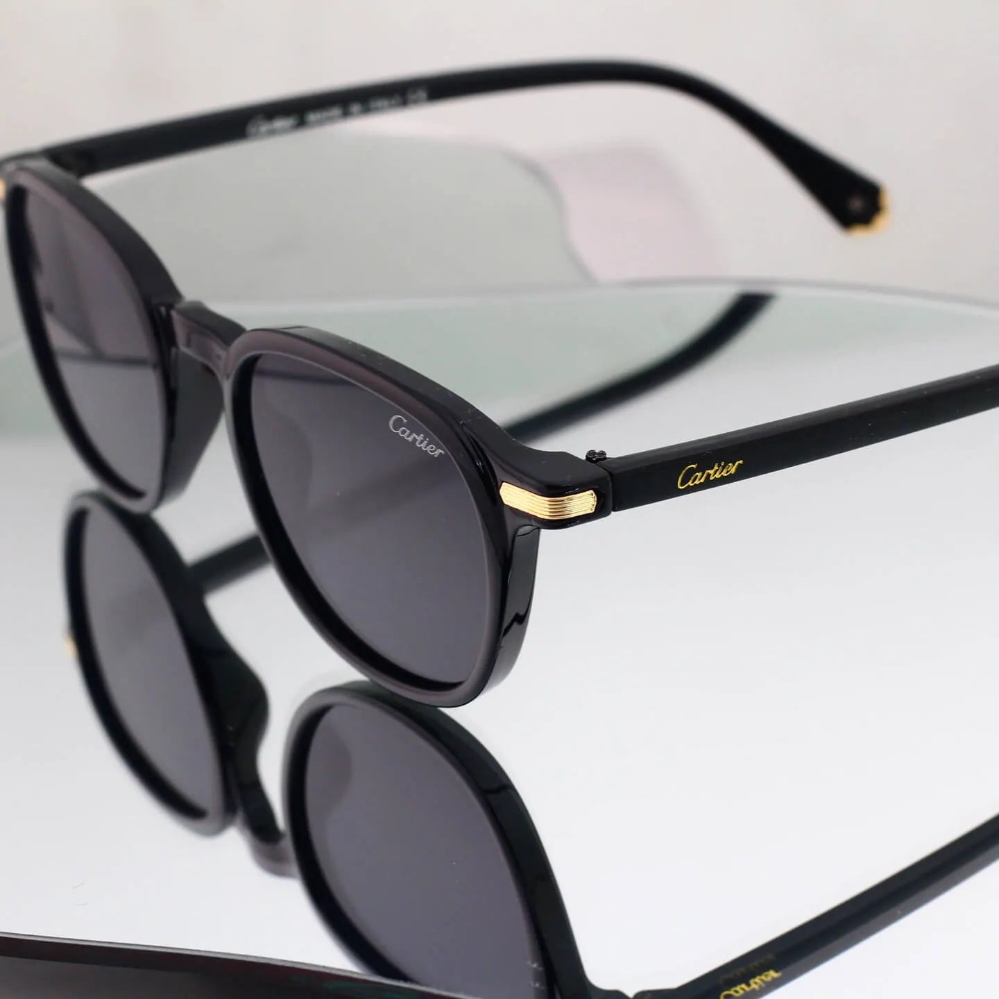 Vintage Round Thin Frame Sunglasses