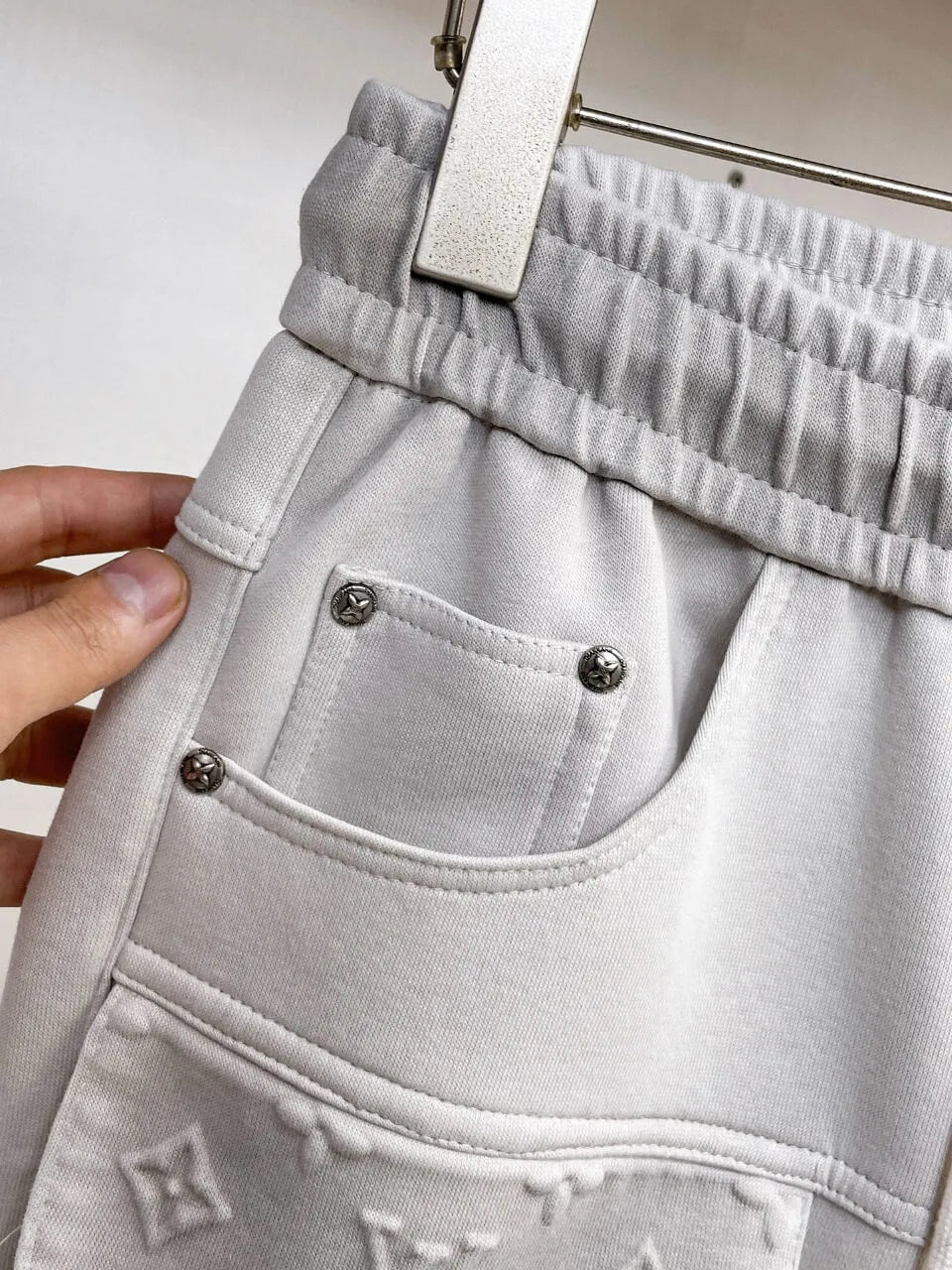 Embossed‑Pattern Cargo Pocket Pants