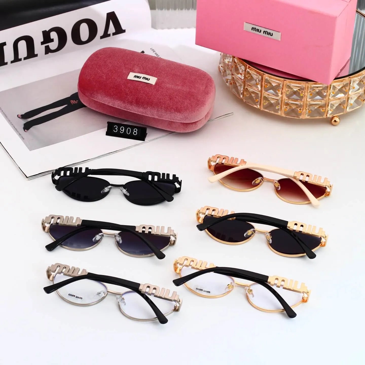 Letter Accent Half-Rim Cat Eye sunglasses