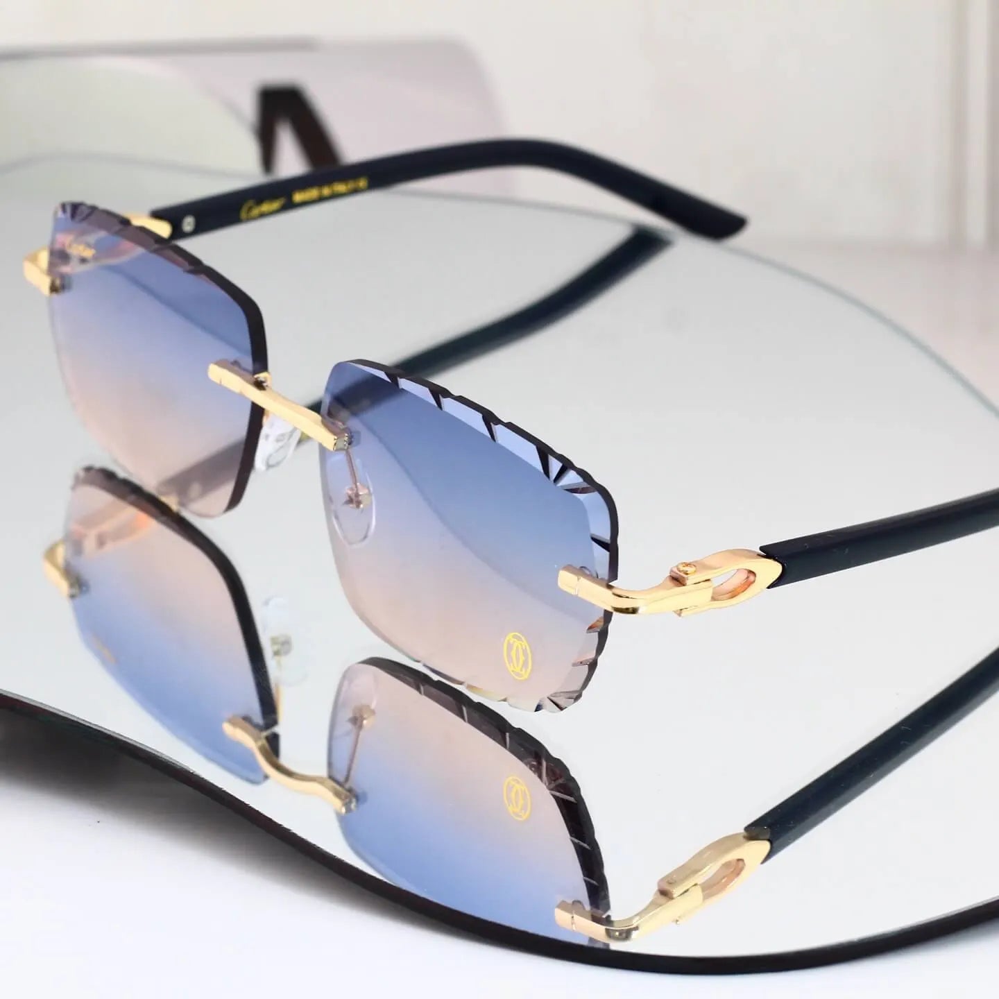 Scalloped Rimless Business Sunglasses
