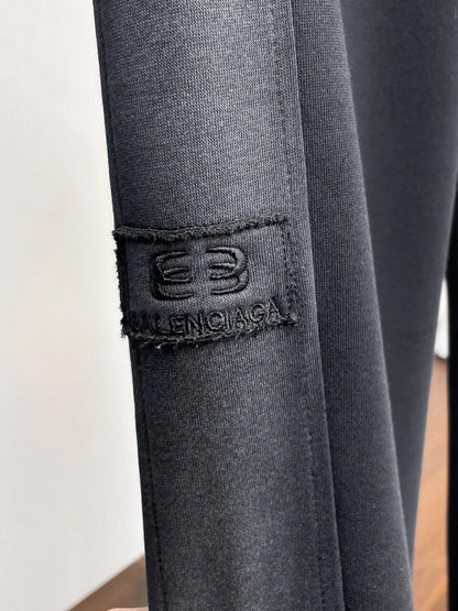 Side Multi‑Patch Decorated Straight Pants