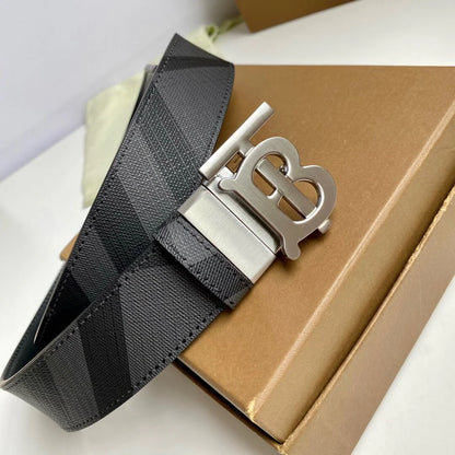 Classic And Minimalist Plaid Belt