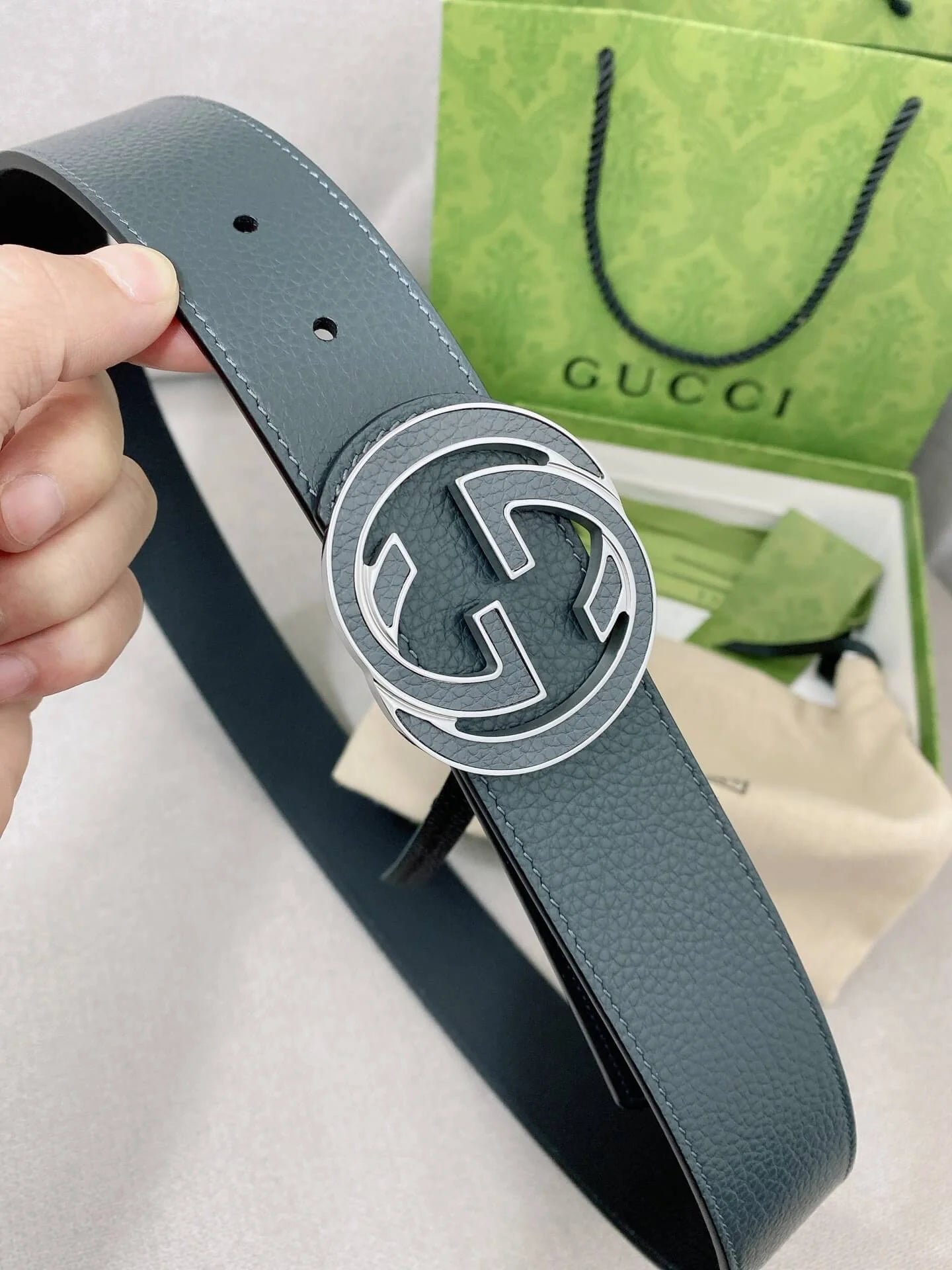 Fashionable Reversible Metal Buckle Belt