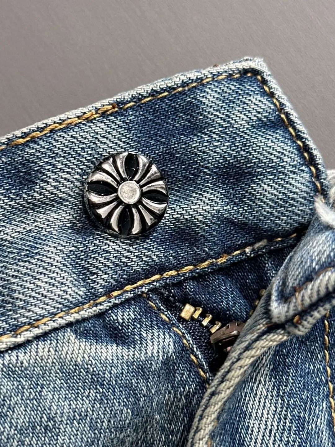 Cross Embroidery Ripped Denim Shorts