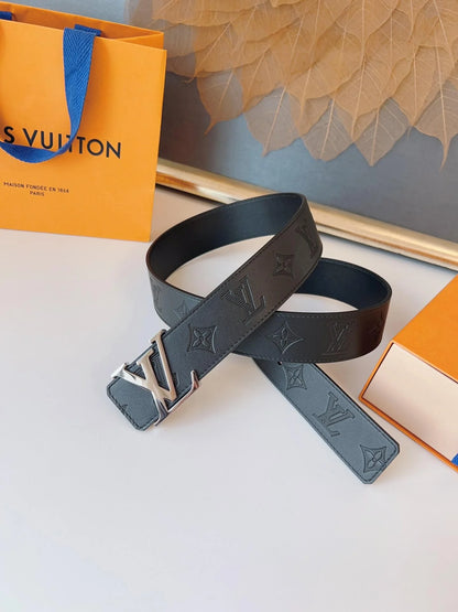 Calfskin Embossed Pattern Leather Belt