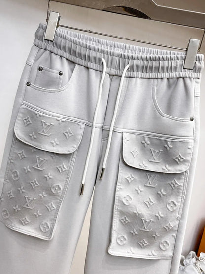 Embossed‑Pattern Cargo Pocket Pants
