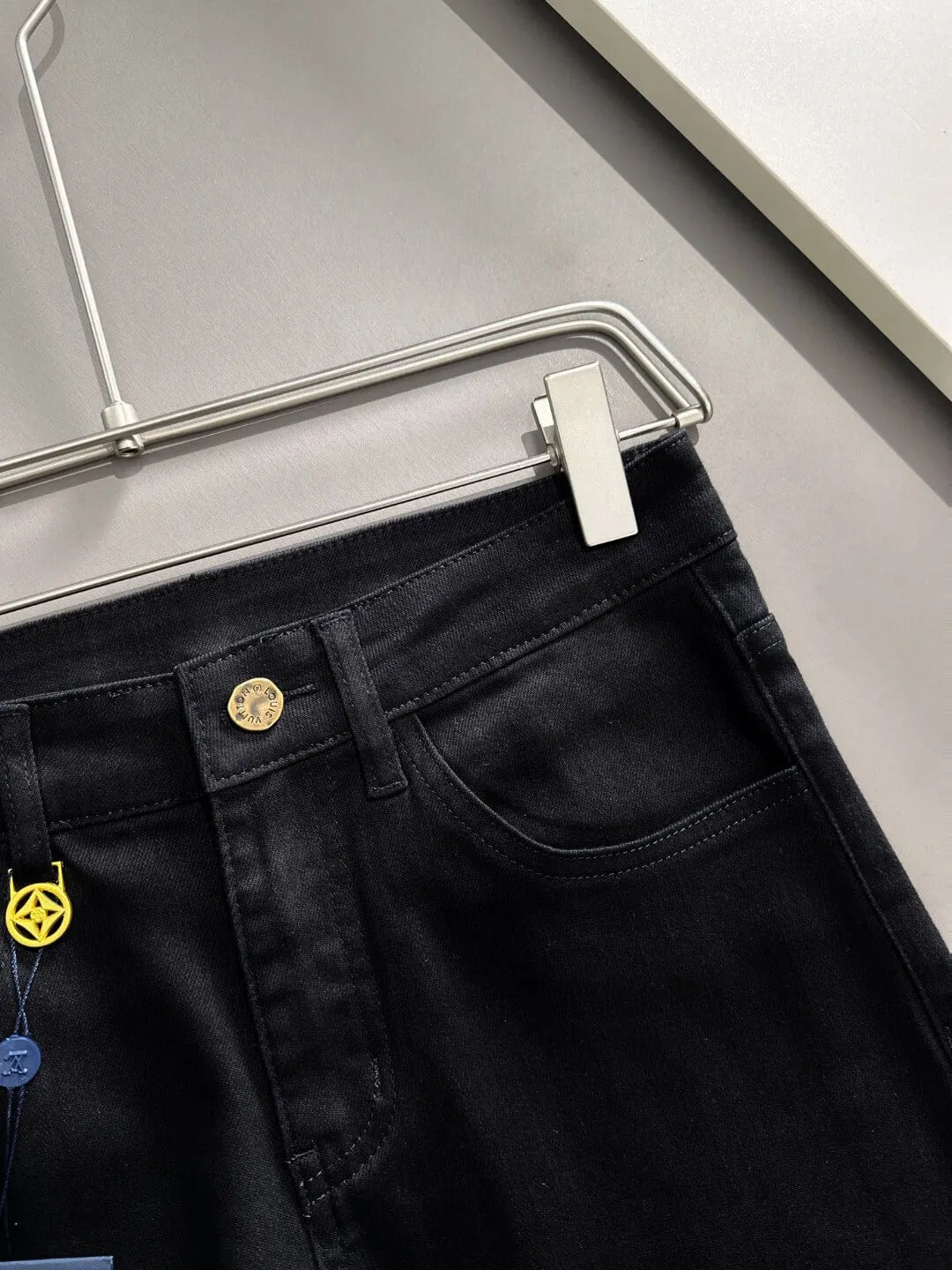 Classic Label Slim Straight Jeans
