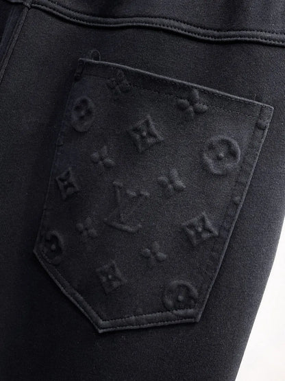 Embossed‑Pattern Cargo Pocket Pants