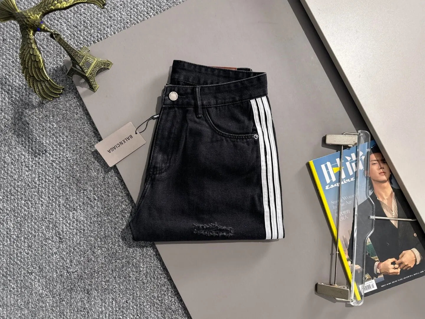 Side Stripe Frayed Hem Ripped Denim Shorts