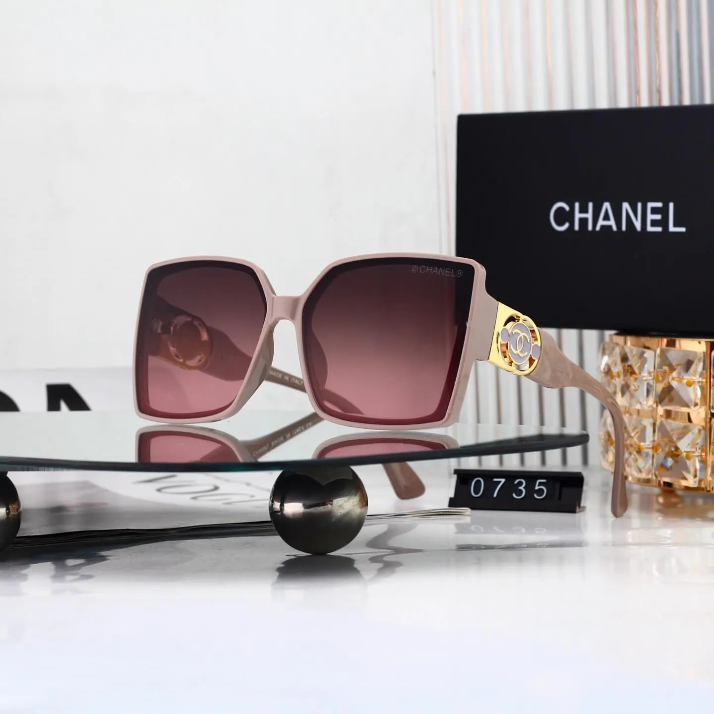 Hollow Double C Metal Square Sunglasses