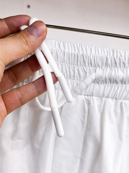 Contrast   Embroidered Casual Shorts