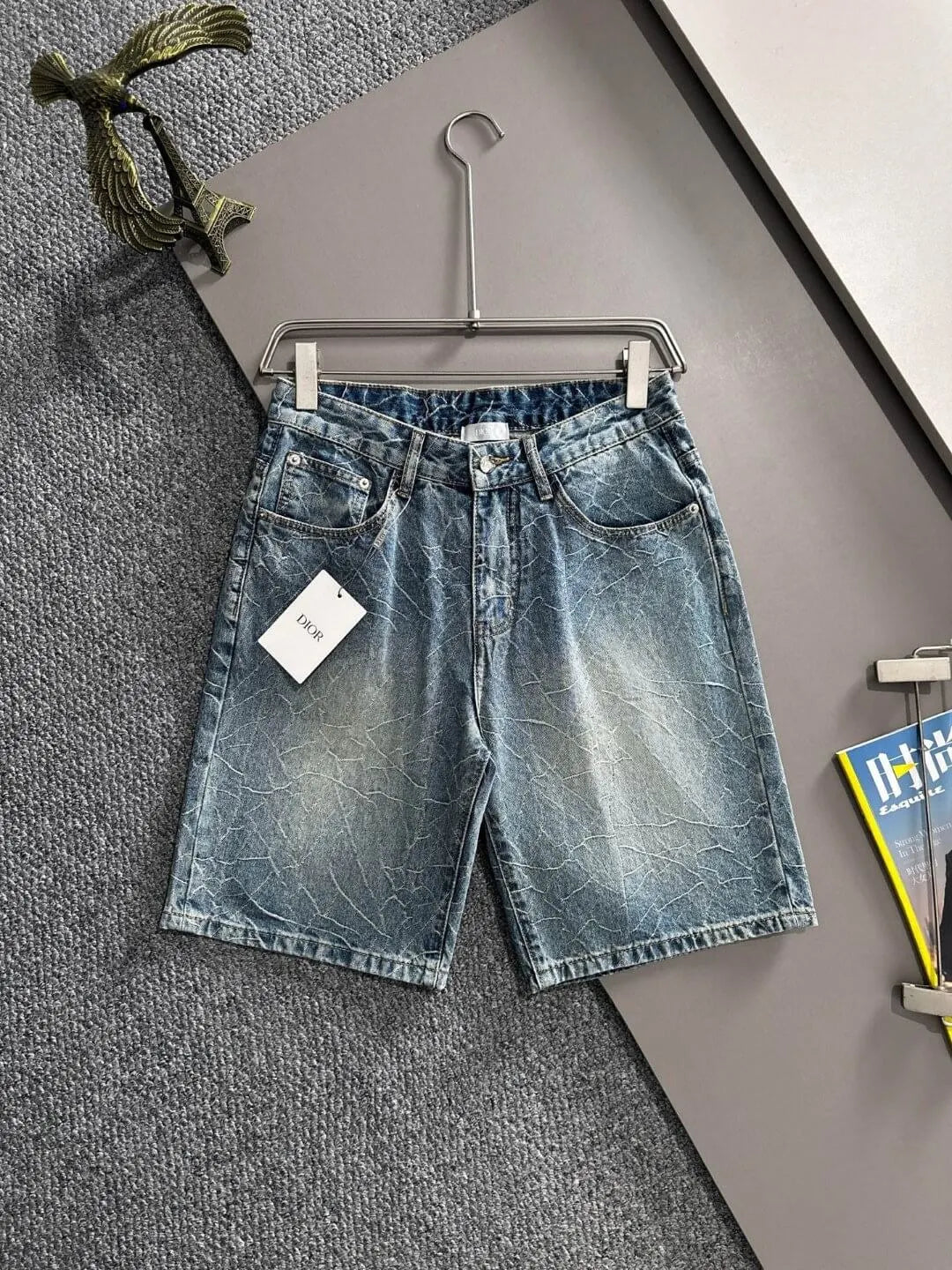 Cracked Texture Washed Denim Shorts
