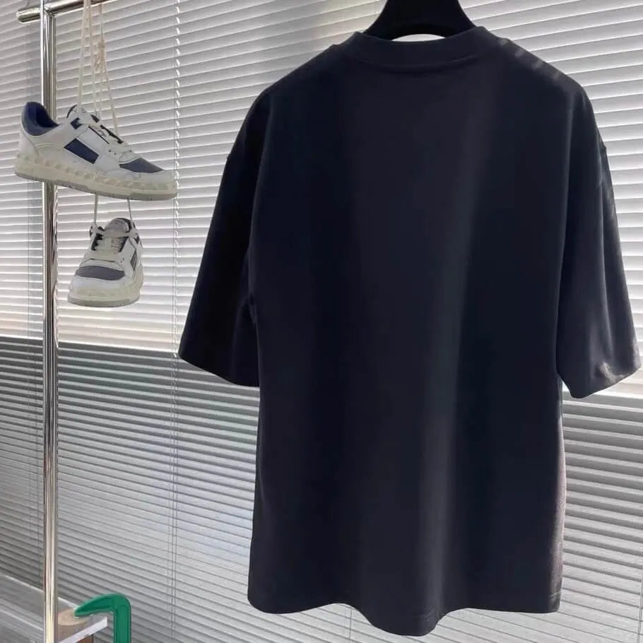 Urban Streetwear Graphic T-shirt