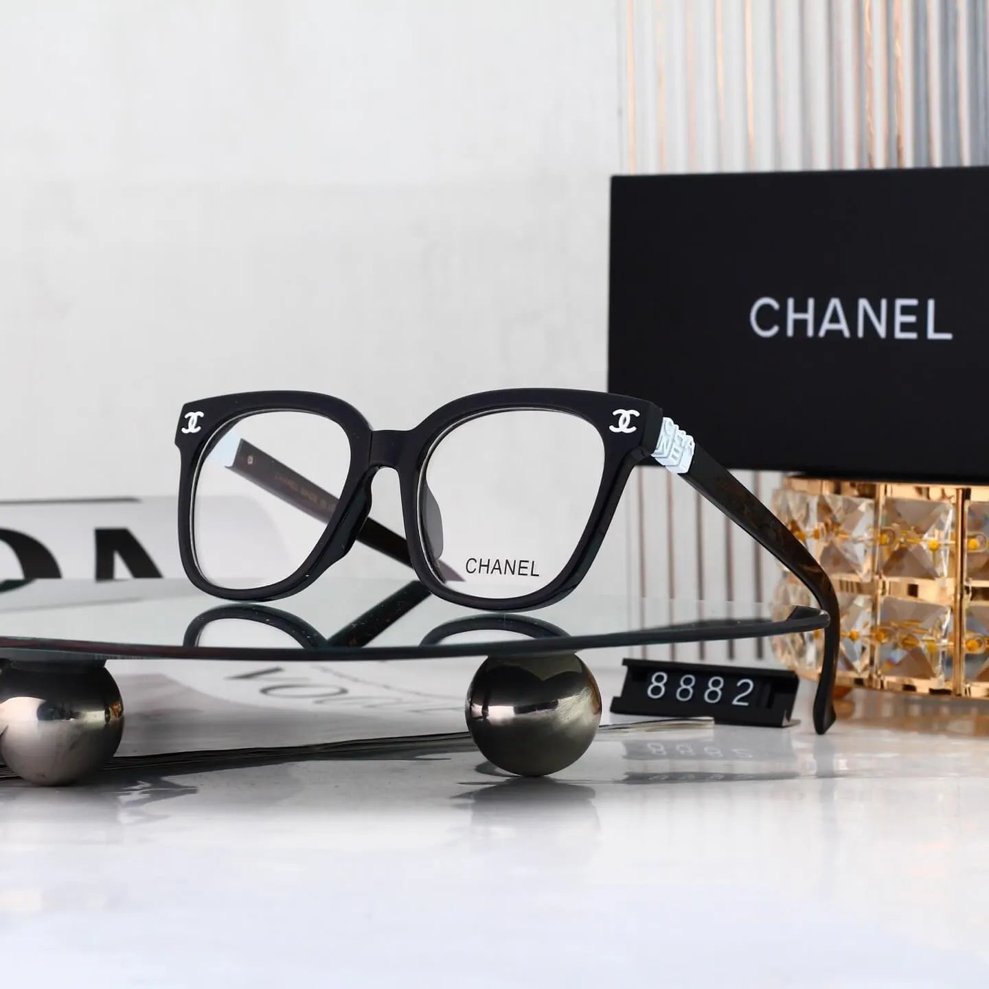 Literary Square Sunglasses
