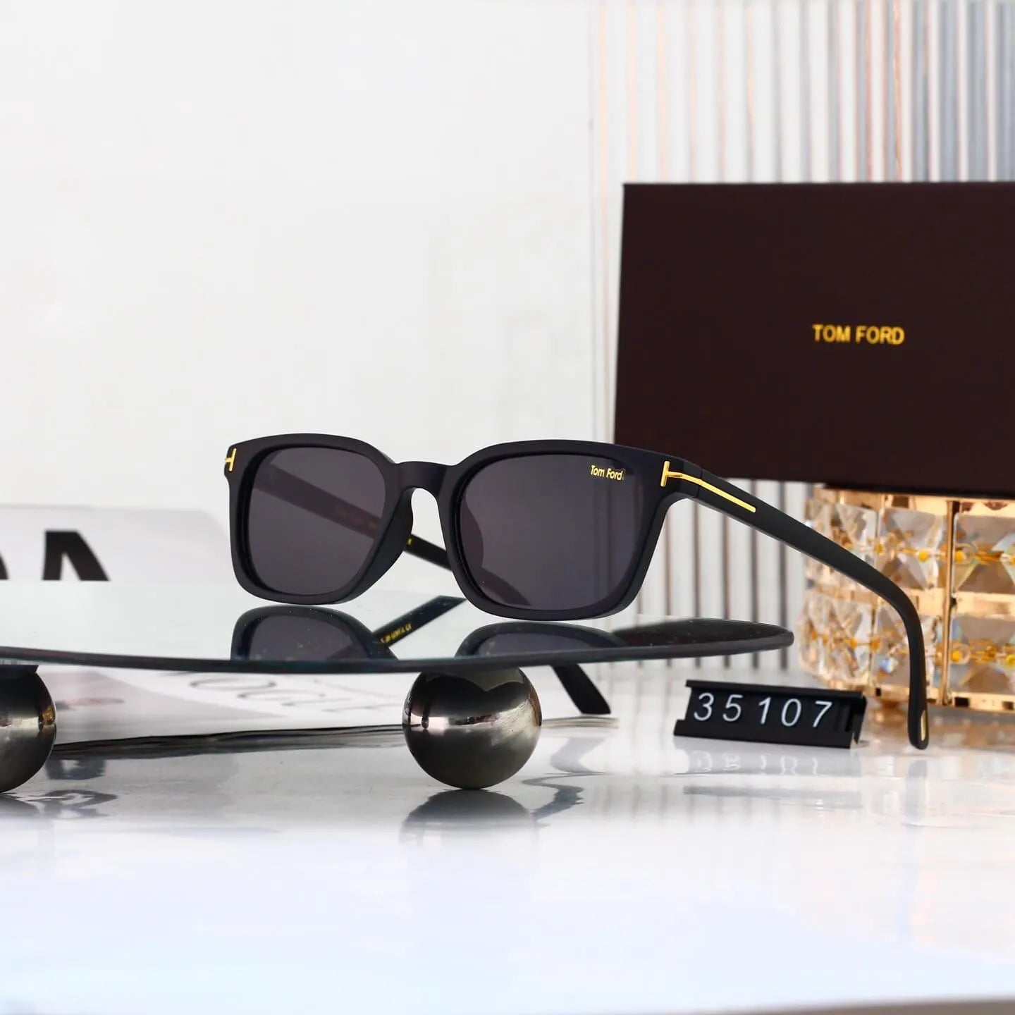 Classic Square Casual Sunglasses