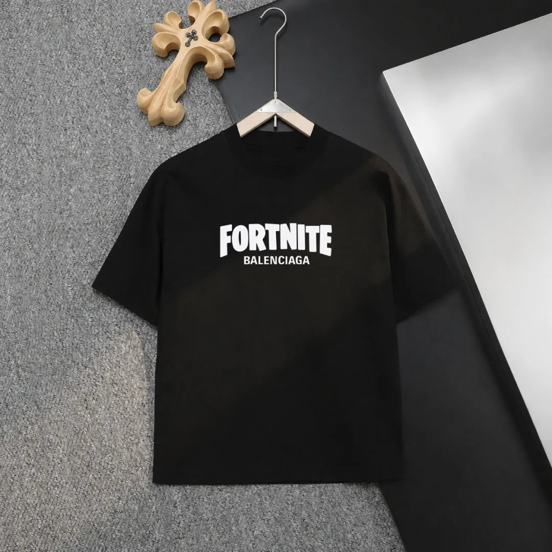 Multi‑Language Text Crew Neck T‑Shirt