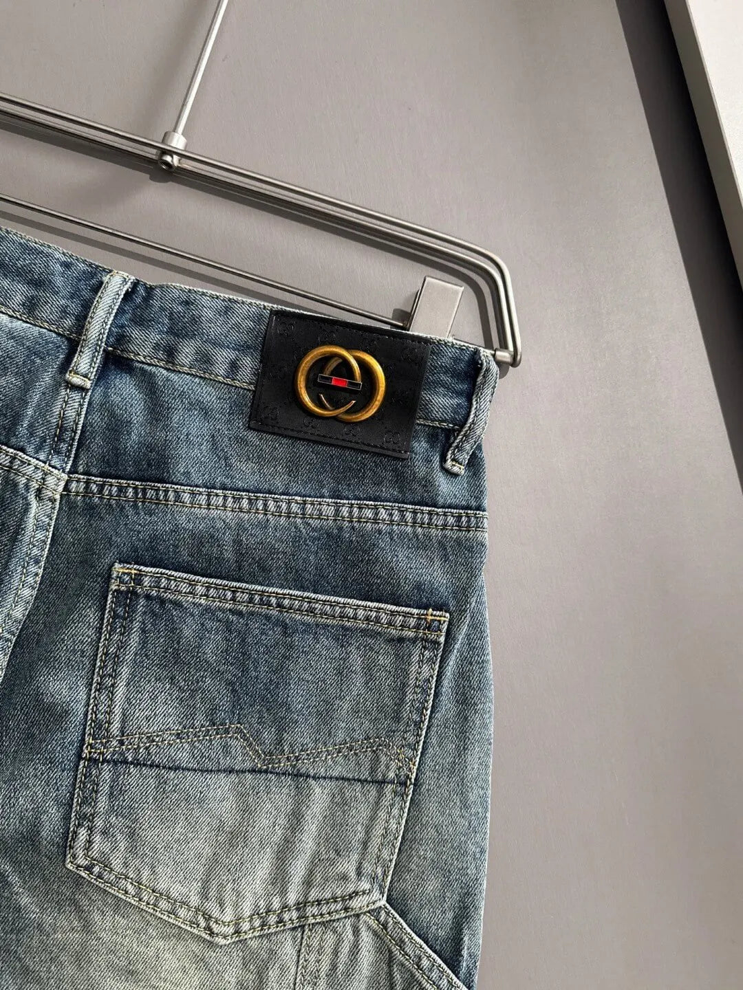 Multi‑Cargo Pocket Workwear Denim Shorts