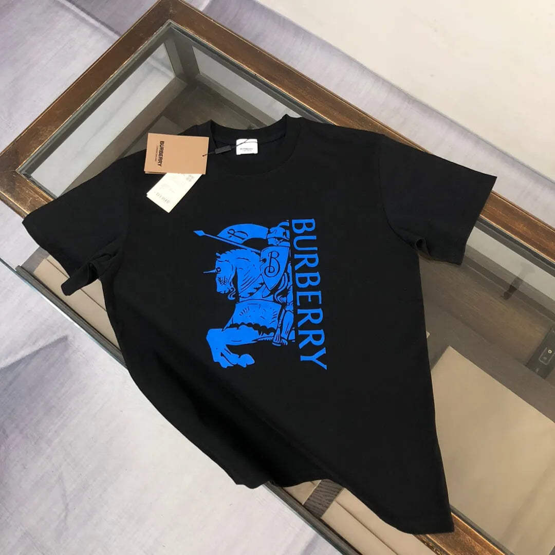 Horse Vertical Print T‑Shirt