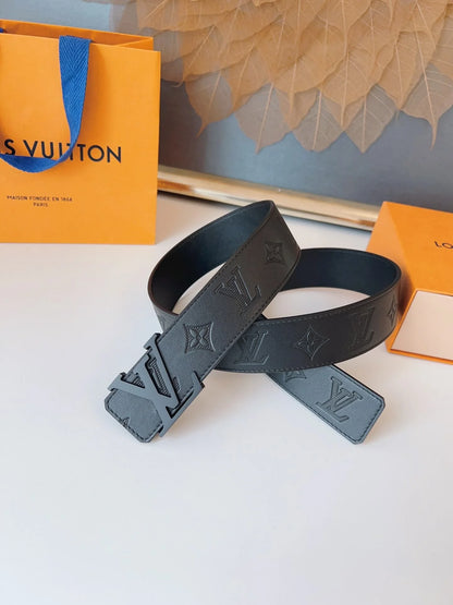 Calfskin Embossed Pattern Leather Belt
