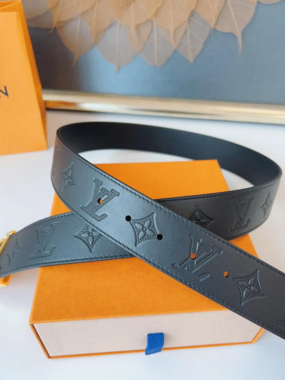 Calfskin Embossed Pattern Leather Belt