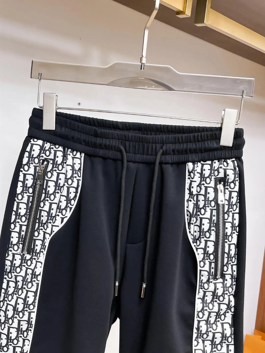 Side Printed Panel Zipper Shorts