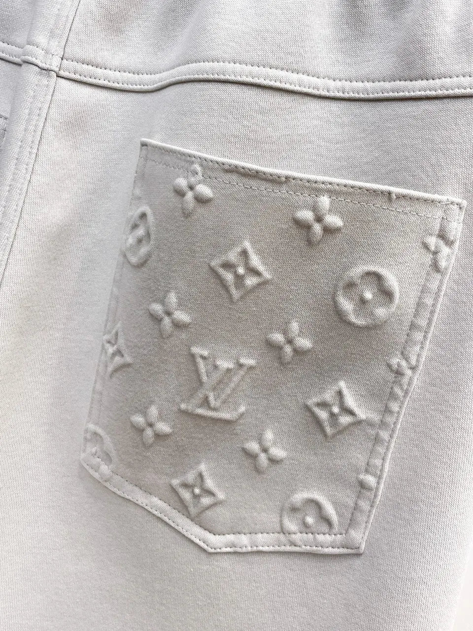 Embossed‑Pattern Cargo Pocket Pants