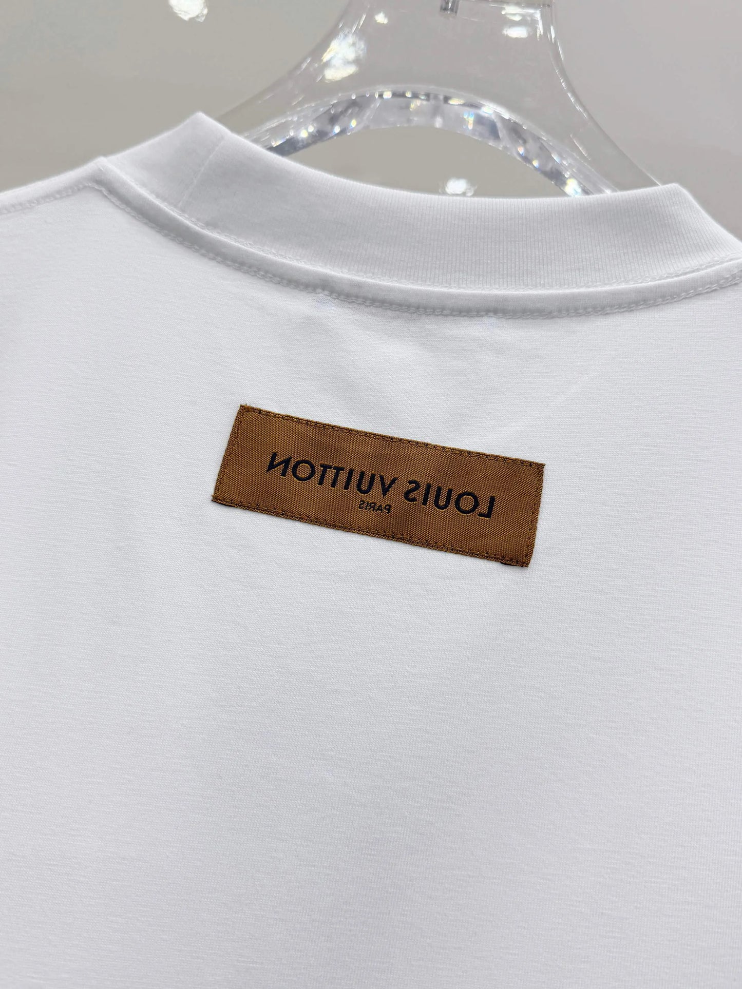 3D Shadow Graffiti Letter Print T-Shirt