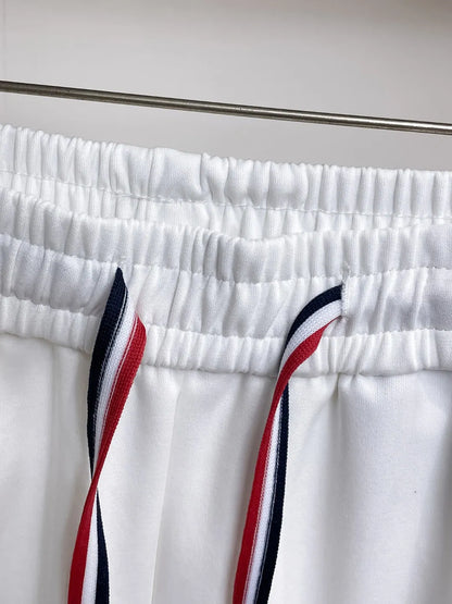 Ribbed Side Tape Badge Shorts