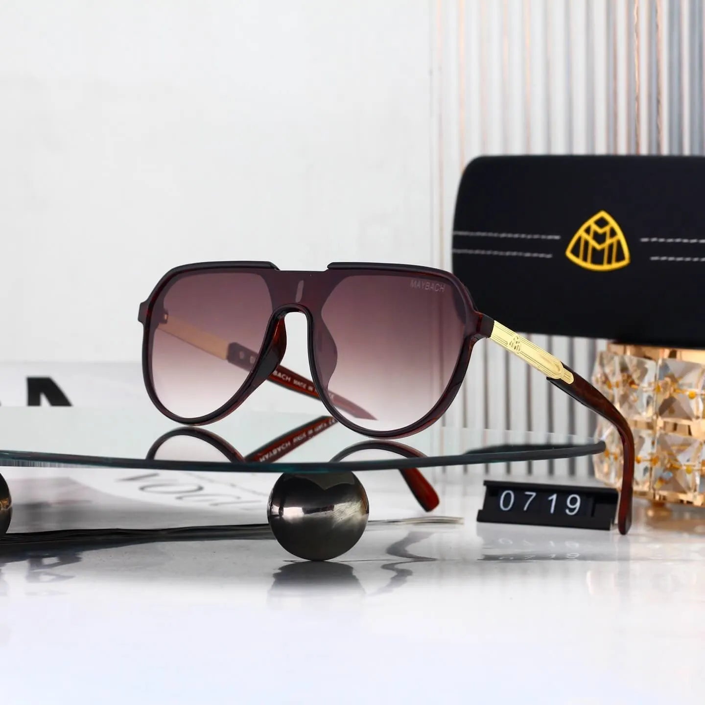 One-Piece Oversized Aviator Sunglasses
