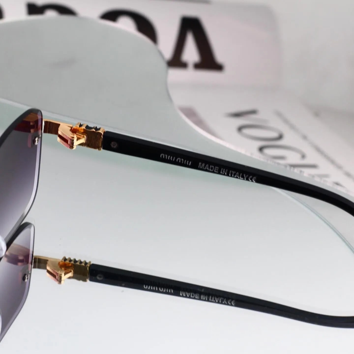 Retro Metal Cut‑Edge Fashion Sunglasses