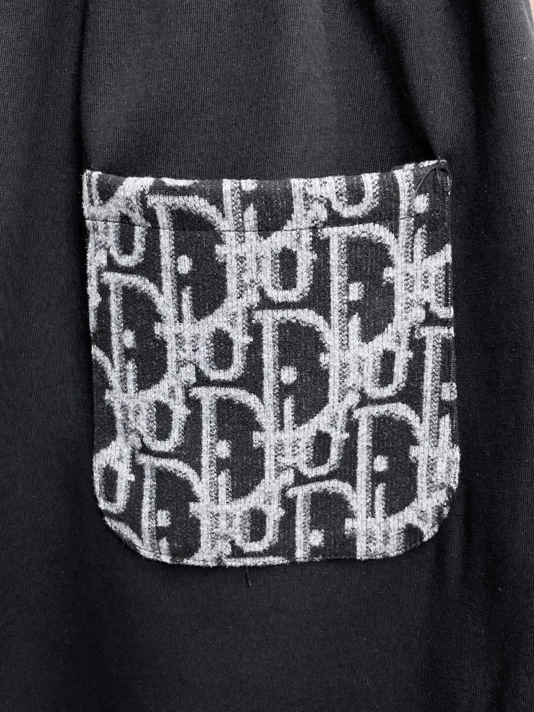 Curved Jacquard Spliced Shorts