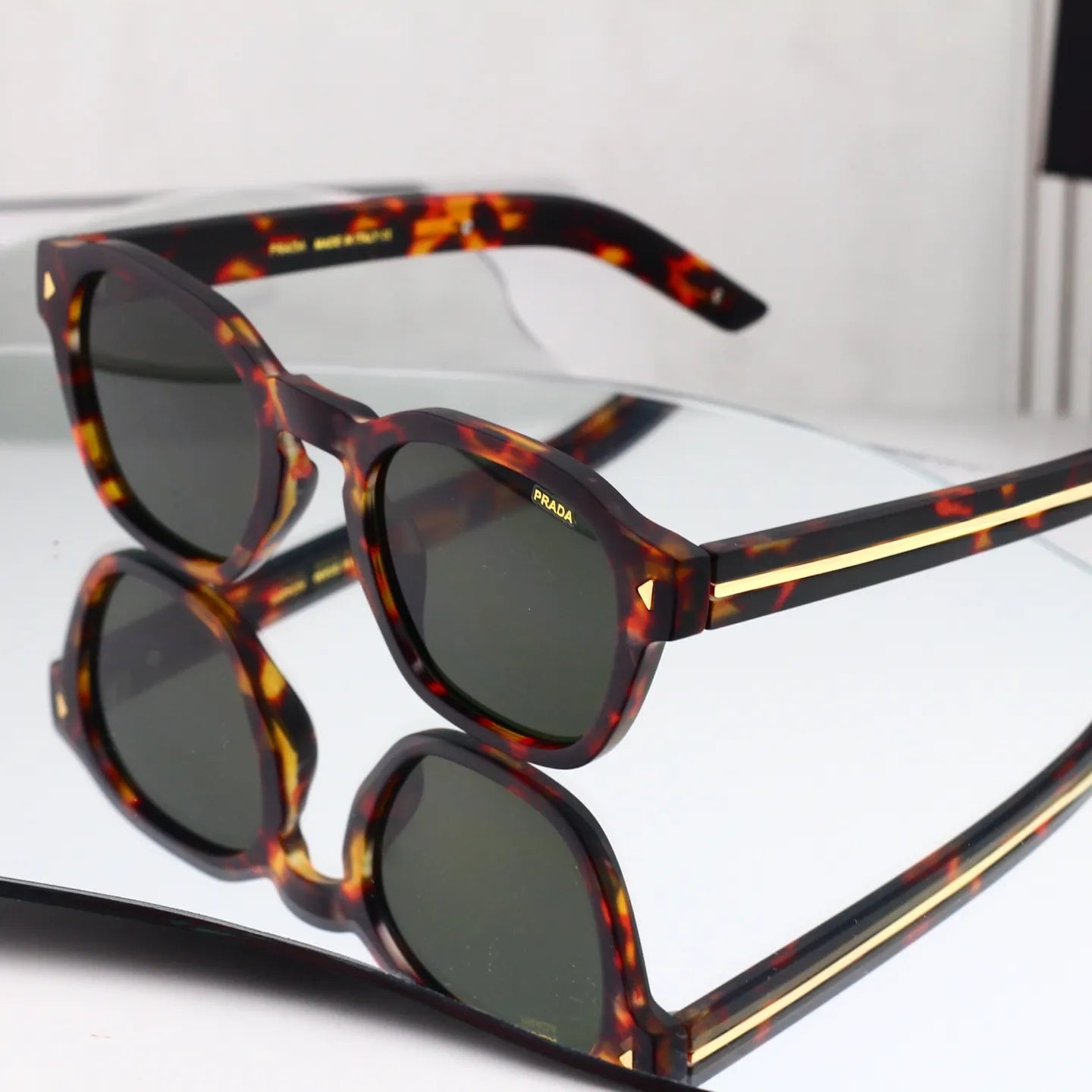 Side Temple Patchwork Sunglasses