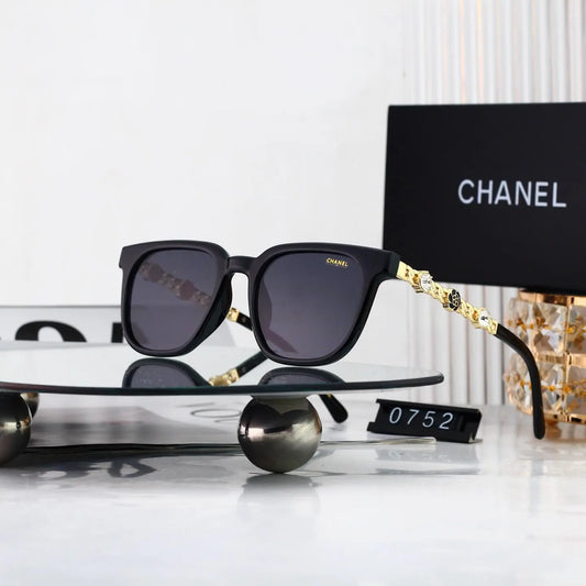 Chain Decor Square Sunglasses
