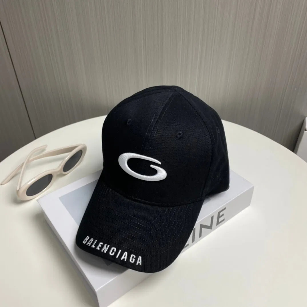 Classic Circle Embroidery Hat
