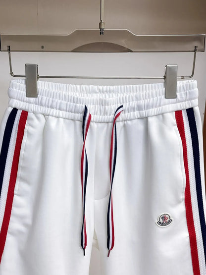 Ribbed Side Tape Badge Shorts